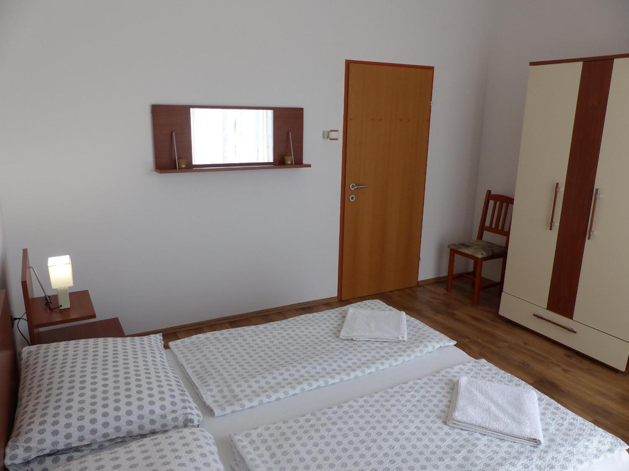 שיופוק Toscana Lakeside Apartments I - II Family Friend חדר תמונה
