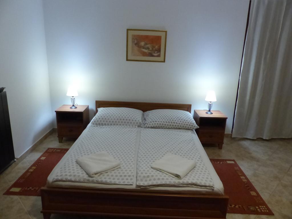 שיופוק Toscana Lakeside Apartments I - II Family Friend חדר תמונה