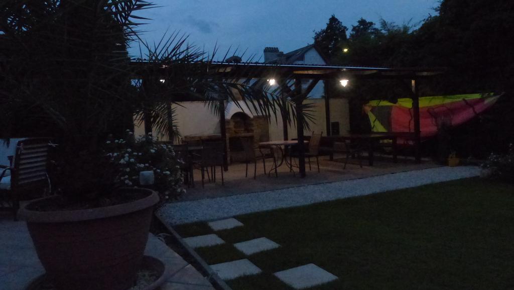 שיופוק Toscana Lakeside Apartments I - II Family Friend מראה חיצוני תמונה