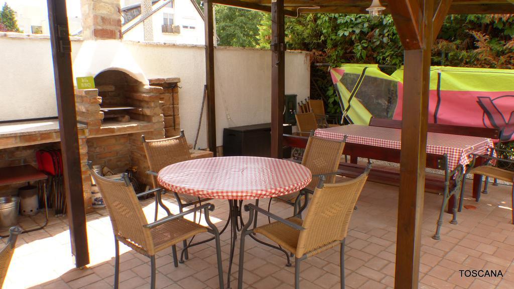 שיופוק Toscana Lakeside Apartments I - II Family Friend מראה חיצוני תמונה