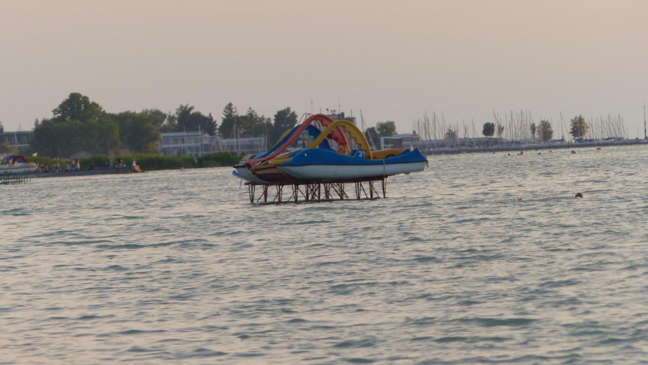 שיופוק Toscana Lakeside Apartments I - II Family Friend מראה חיצוני תמונה